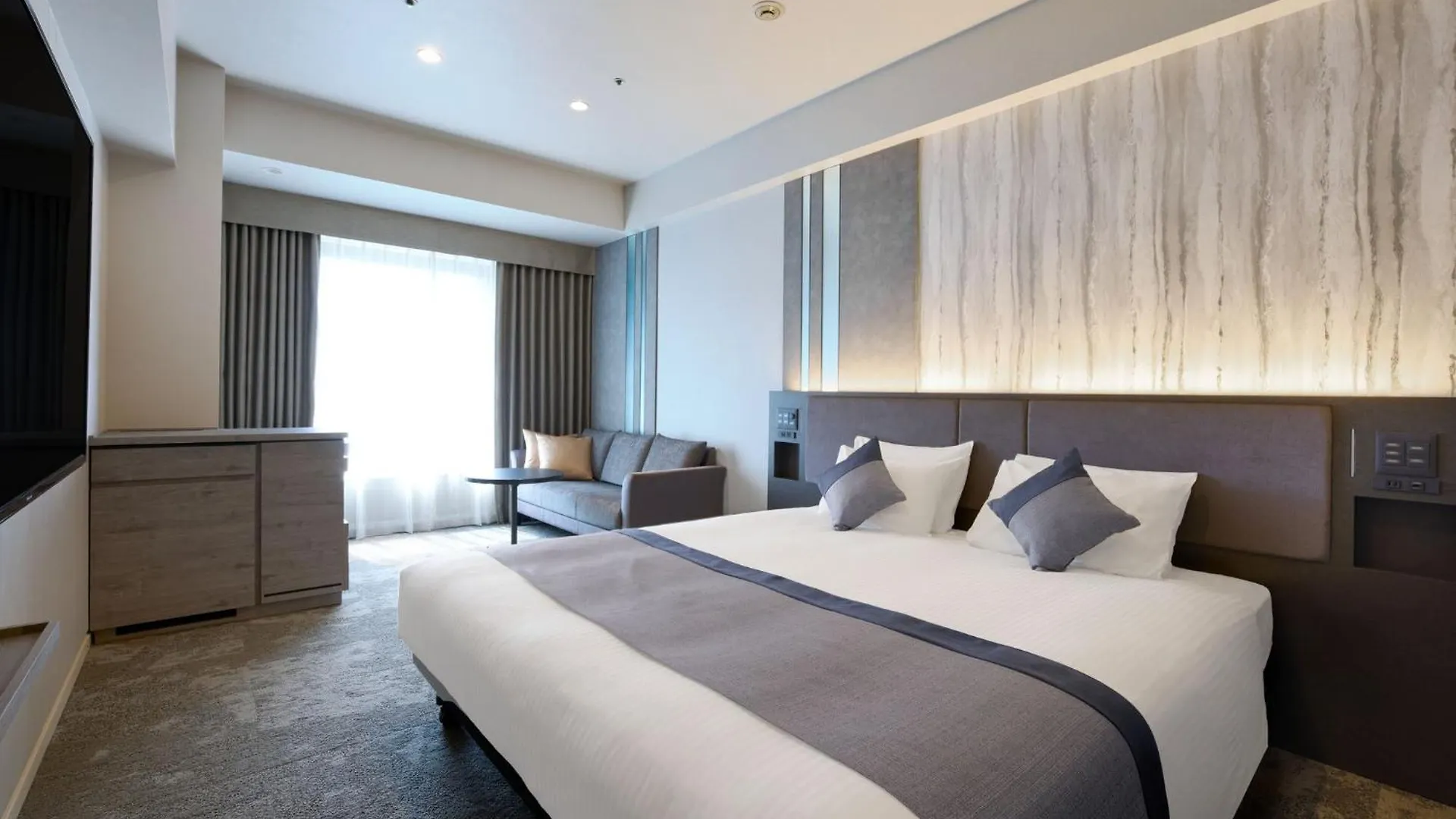 Hotel Villa Fontaine Grand Tokyo-Shiodome 4*,  Japonsko