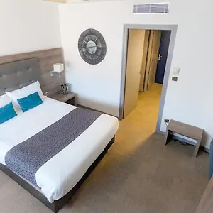 Kyriad Lyon Est - Eurexpo Hotel