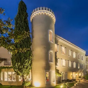 Château De La Tour Hotel